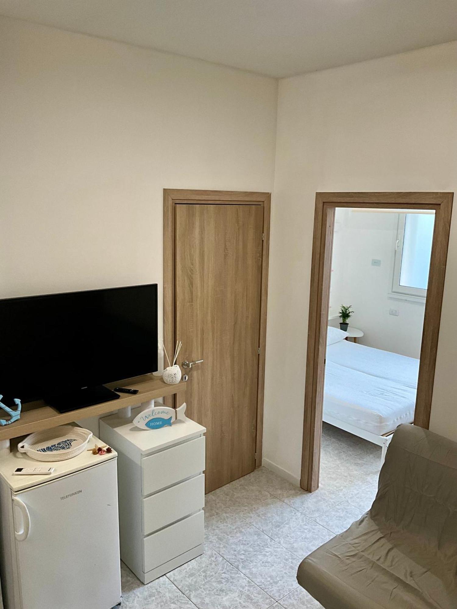 100 Mt Dal Mare - On The Beach - Wifi - Clima Relax For Family Porto San Giorgio Exterior foto